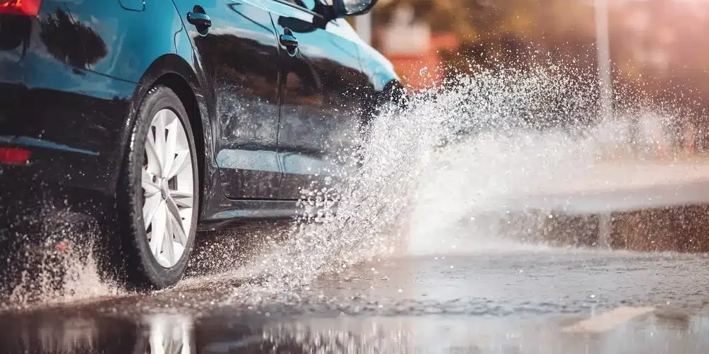 Safer Driving in Rainy and Stormy Conditions